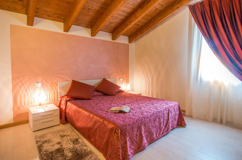 Agriturismo Ca' La Pergola Lugagnano Exteriér fotografie