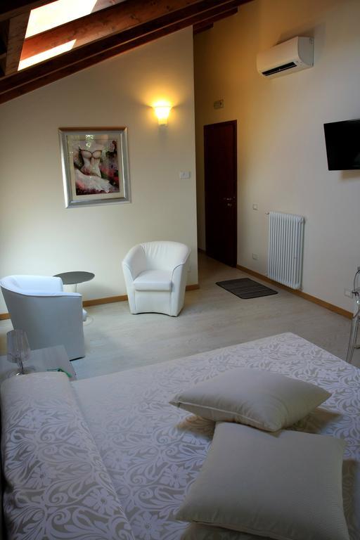 Agriturismo Ca' La Pergola Lugagnano Pokoj fotografie